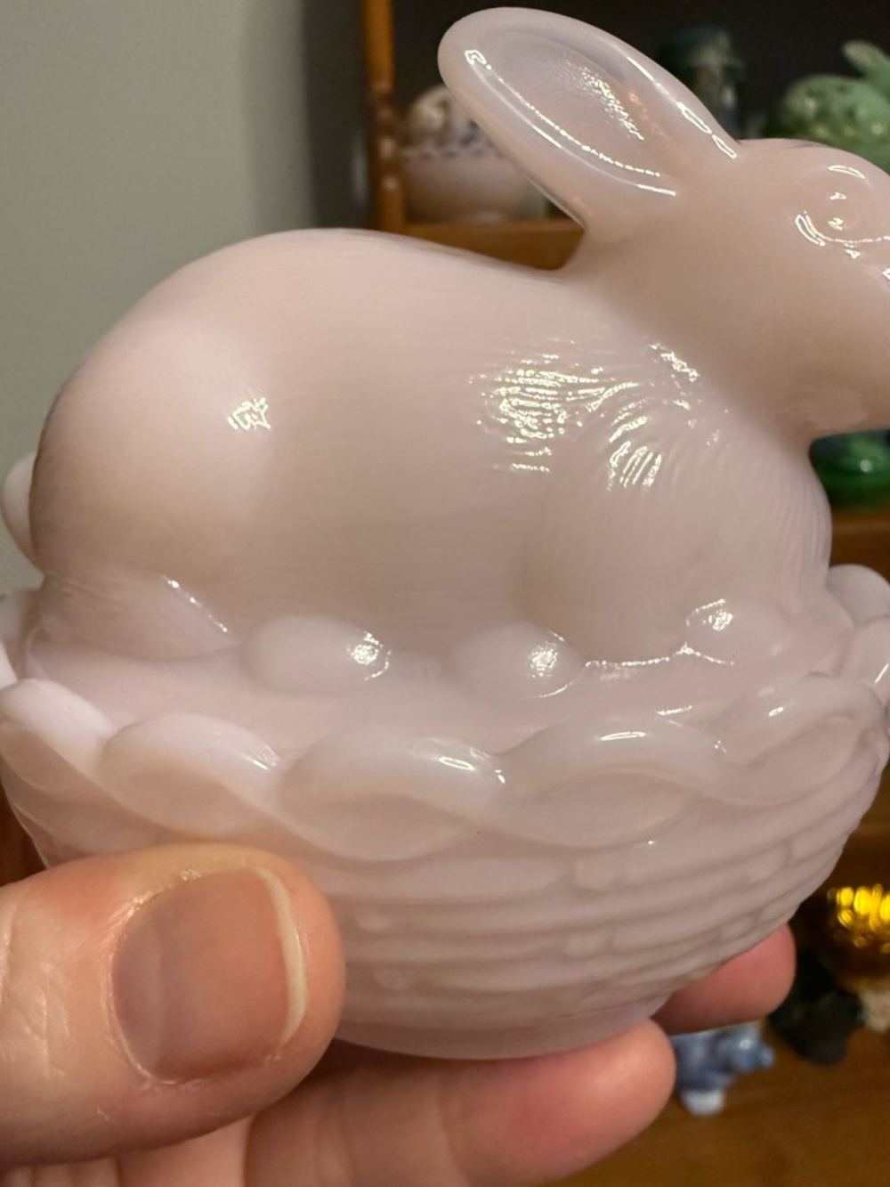 Mosser Tuscan Pink Bunny on nest - Picture 10 of 11